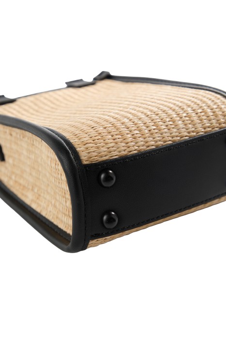 плетеная сумка из россии вид сбоку