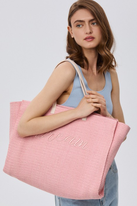 плетеная сумка от бренда снежная королева вид слева