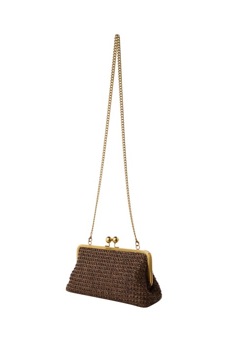 плетеный клатч из россии вид сбоку