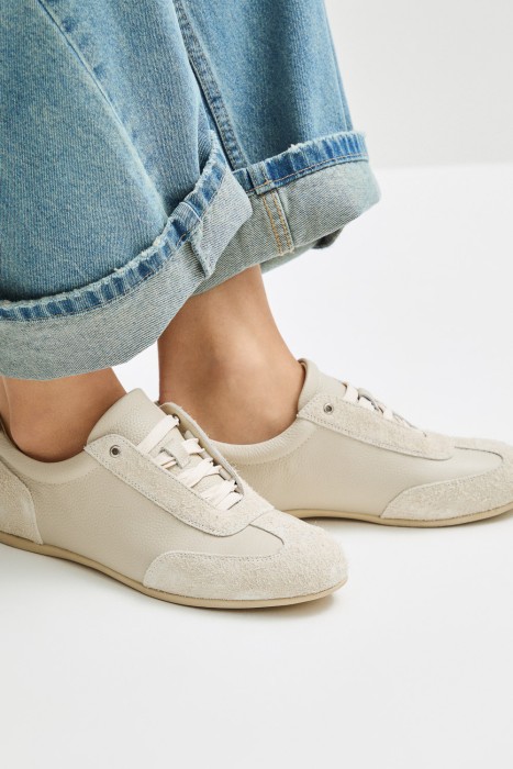 полуботинки из натуральной кожи по цене 8440 руб вид справа