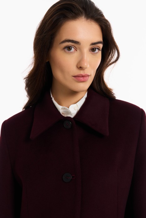 полушерстяное пальто из россии вид сбоку