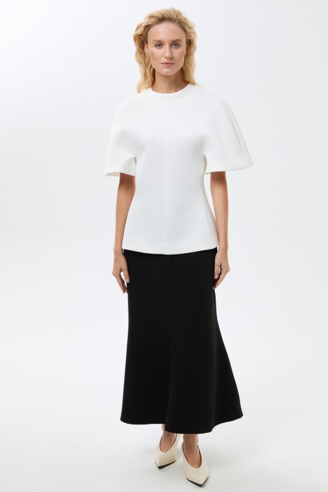 приталенная блузка от бренда снежная королева вид слева