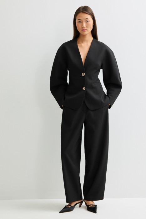 приталенный жакет от бренда снежная королева вид слева