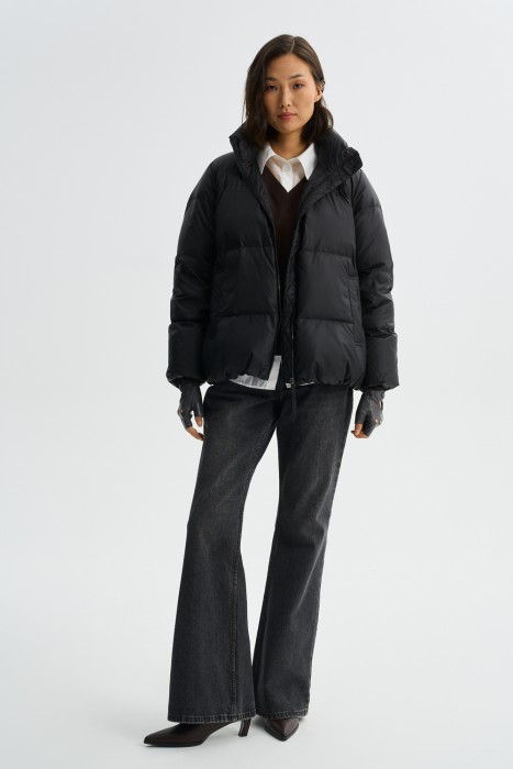 пуховая куртка из россии вид сбоку