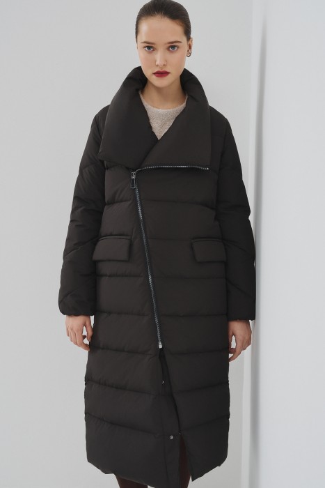 пуховик с ассиметричной застежкой из россии вид сбоку