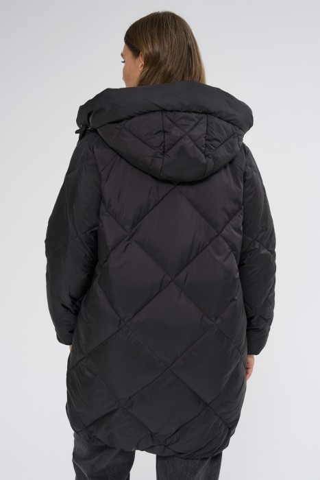 пуховик с капюшоном по цене 11740 руб вид справа