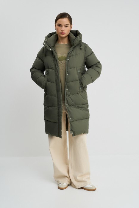 пуховик с капюшоном 787624003 фотография