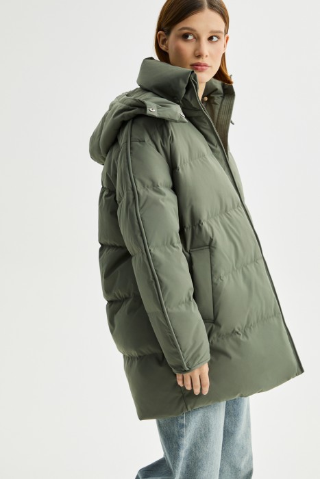 пуховик с капюшоном 774094003 фотография