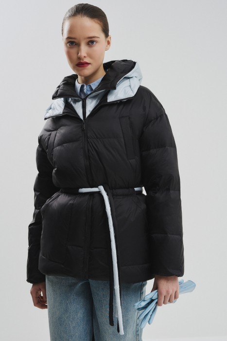 пуховик с капюшоном 796609003 фотография