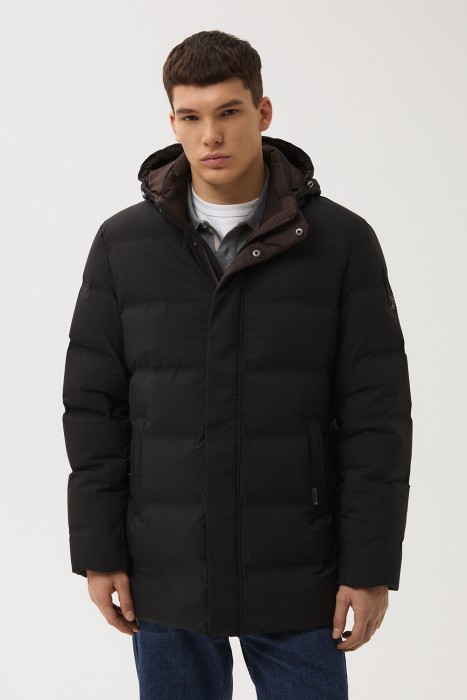 пуховик с капюшоном от бренда снежная королева вид слева