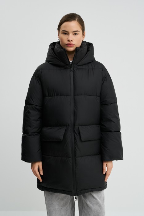 пуховик с капюшоном от бренда снежная королева вид слева