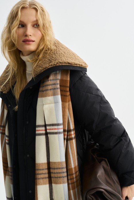 пуховик с меховой отделкой 774104003 фотография