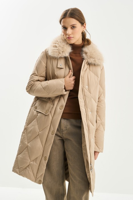 пуховик с меховой отделкой 771542003 фотография
