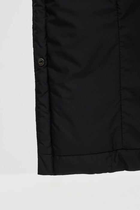 пуховик с меховой отделкой из россии вид сбоку