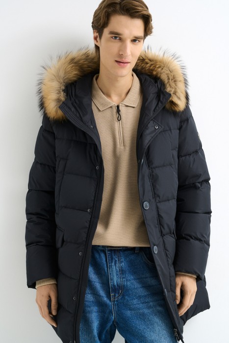 пуховик с отделкой мехом енота 717639003 фотография
