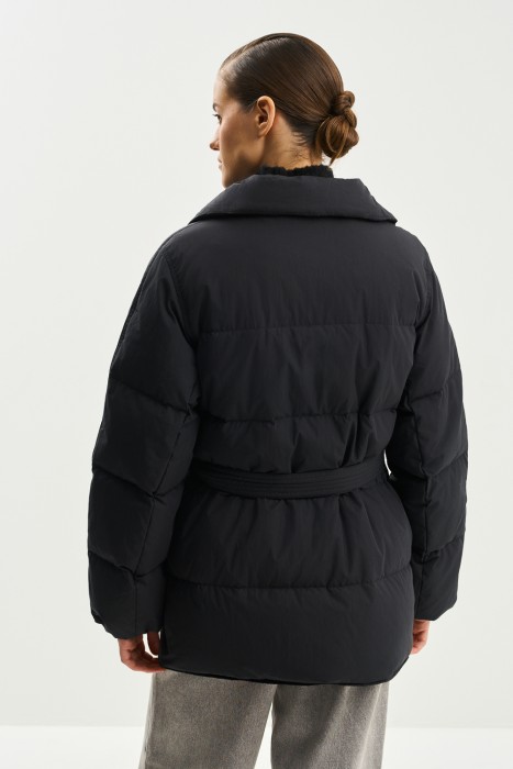 пуховик с поясом по цене 6140 руб вид справа