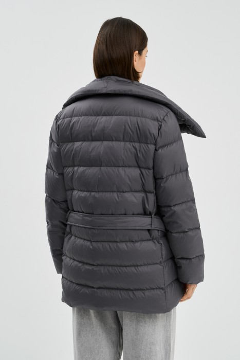 пуховик с поясом по цене 4960 руб вид справа