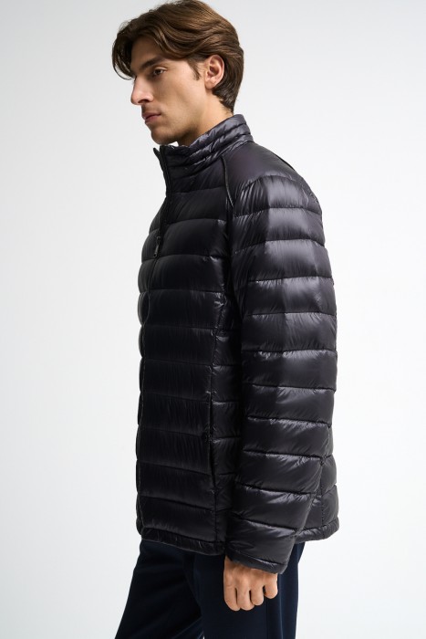 пуховик от бренда снежная королева вид слева