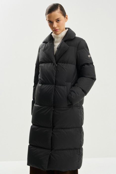 пуховик от бренда снежная королева вид слева