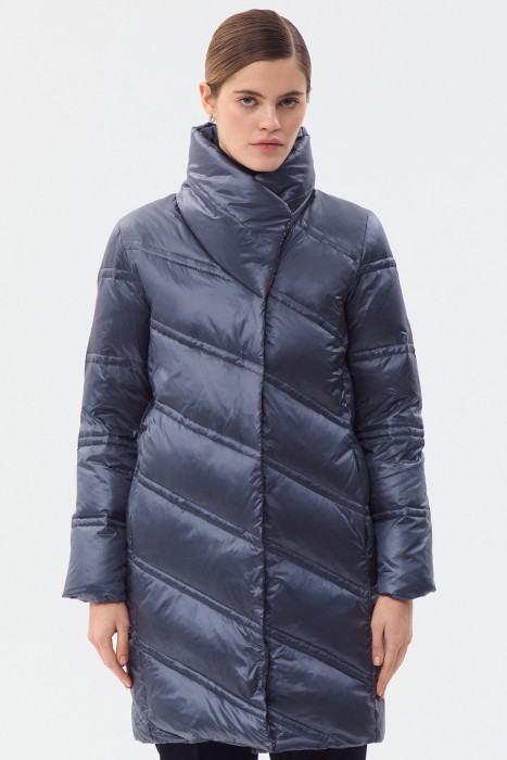 пуховик из россии вид сбоку