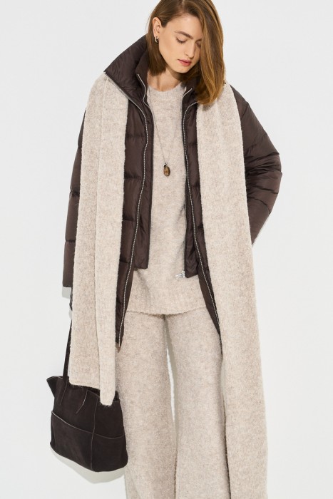 пуховик из россии вид сбоку