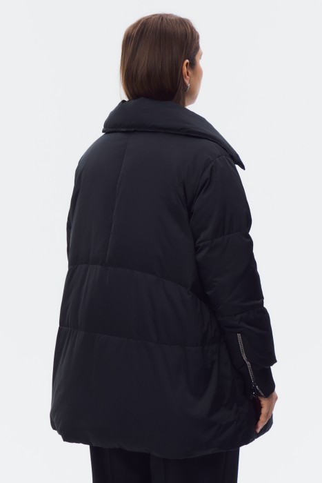 пуховик  из россии вид сбоку