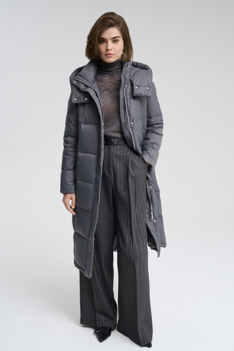 пуховое пальто с капюшоном 722276003 фотография