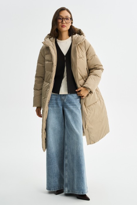 пуховое пальто с капюшоном 768422003 фотография