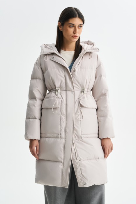 пуховое пальто с капюшоном 781240003 фотография