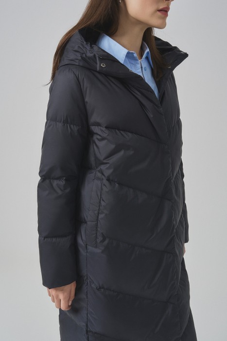 пуховое пальто из россии вид сбоку