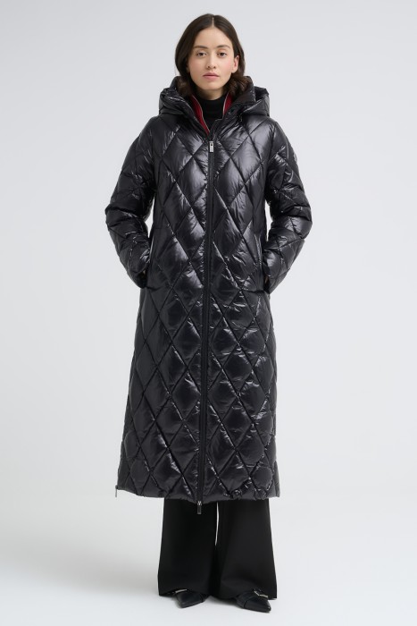 пуховое пальто от бренда снежная королева вид слева