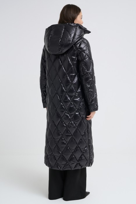 пуховое пальто по цене 12880 руб вид справа