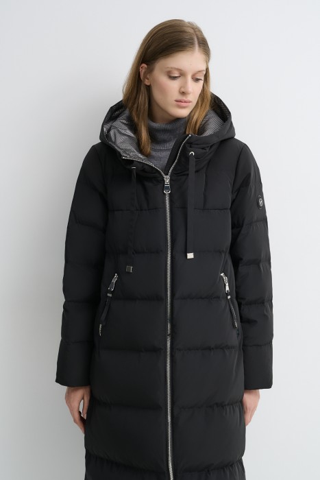 пуховое пальто от бренда снежная королева вид слева