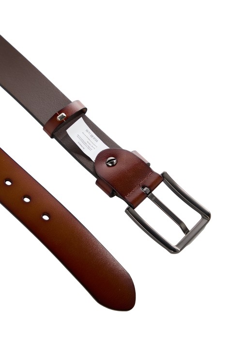 ремень из натуральной кожи от бренда снежная королева вид слева