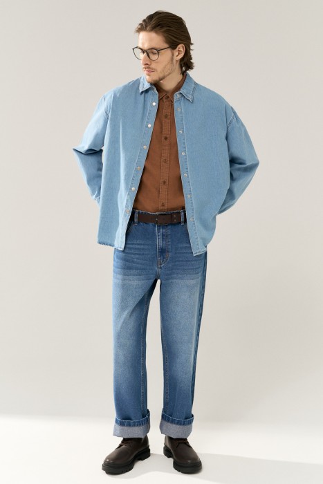 рубашка из денима от бренда снежная королева вид слева