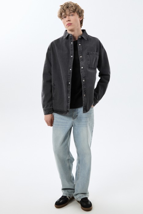 рубашка из денима из россии вид сбоку