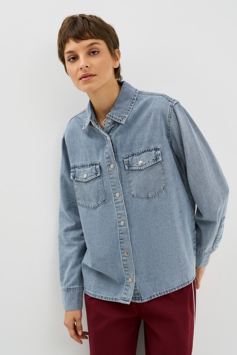 рубашка из денима 792543003 фотография
