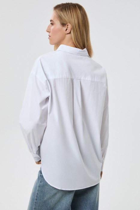 рубашка из хлопка по цене 1810 руб вид справа