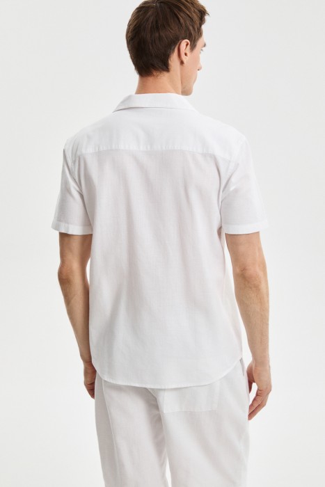 рубашка из хлопка по цене 2340 руб вид справа