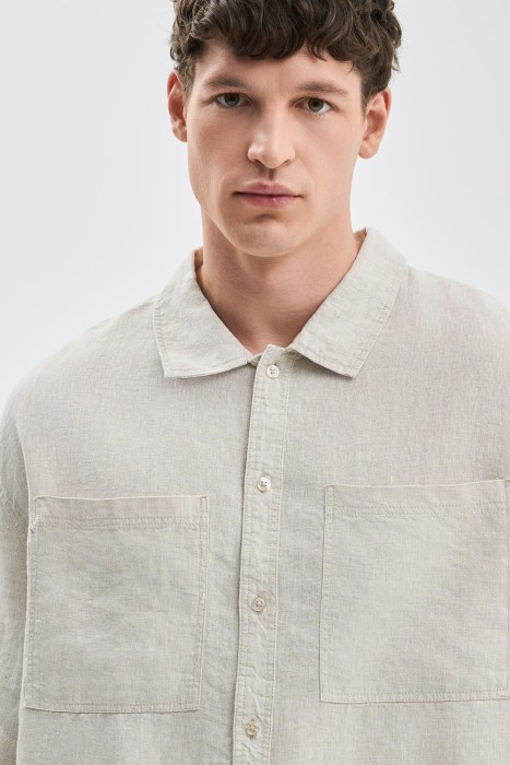 рубашка изо льна от бренда снежная королева вид слева