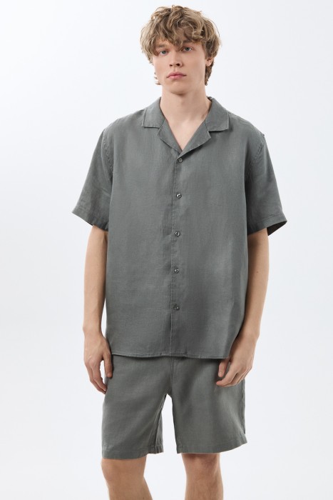 рубашка изо льна от бренда снежная королева вид слева