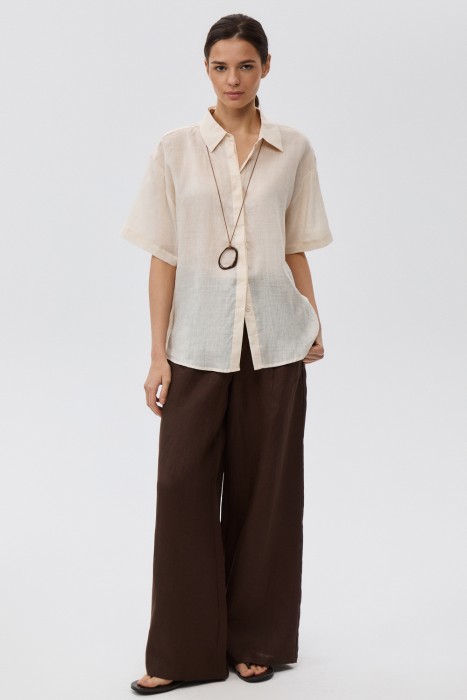 рубашка изо льна от бренда снежная королева вид слева