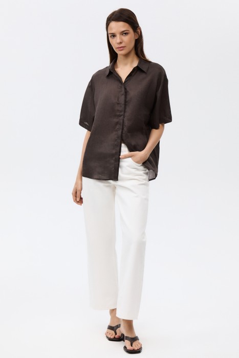 рубашка изо льна от бренда снежная королева вид слева