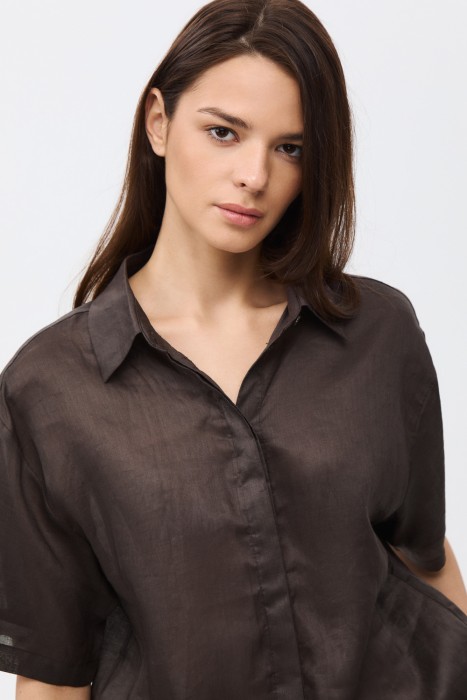 рубашка изо льна из россии вид сбоку