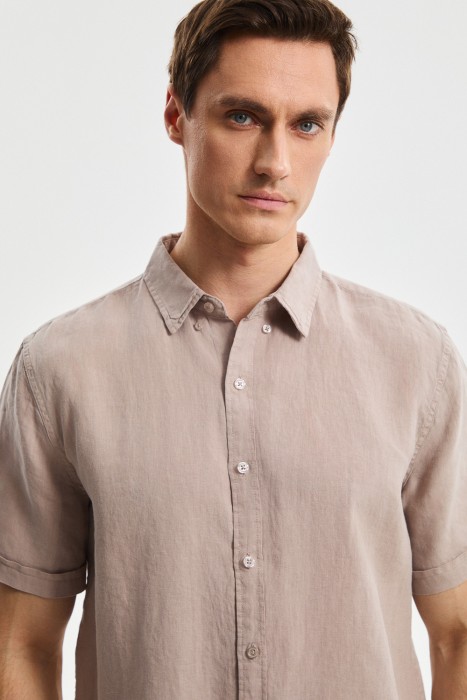 рубашка изо льна из россии вид сбоку