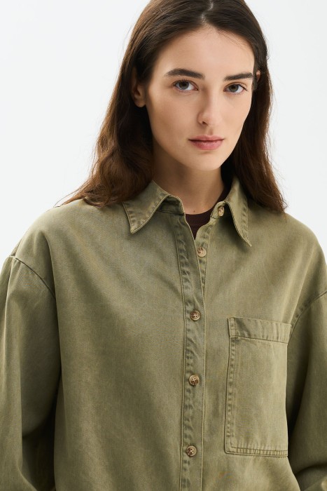 рубашка оверсайз из россии вид сбоку