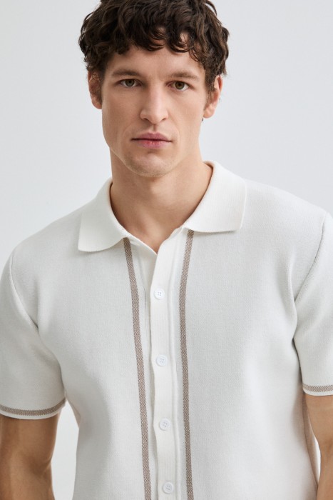 рубашка-поло из россии вид сбоку