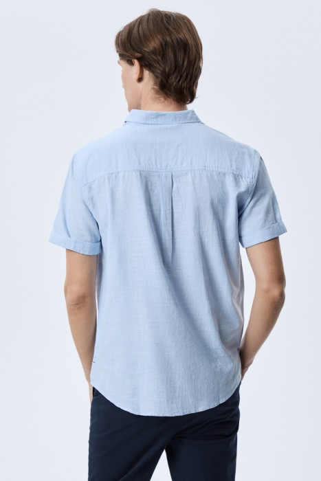 рубашка-поло по цене 2340 руб вид справа