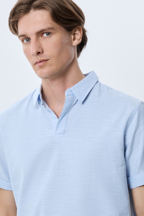 рубашка-поло из россии вид сбоку