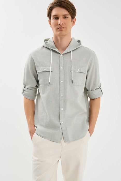 рубашка с капюшоном от бренда снежная королева вид слева